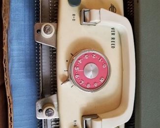 #23	New Long Knitting Machine (Japanese)	 $200.00 
#24	Silver Reed SK10 Knitting Machine 	 $400.00 
