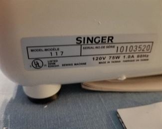#40	Singer Featherweight II Model 117	 $50.00 
