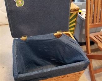 #52	Basket/Trunk w/denim Padded top	 $25.00 
