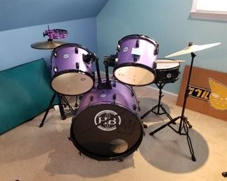#64	HB Drums & Percussion 6 piece Set w/stool 	 $400.00 
