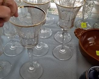 #93	Mikasa Antique Lace Set of 8 Water Glasses	 $120.00 
#94	Mikasa Antique Lace set of 7 Wine Glass	 $100.00 
#95	Mikasa Antique Lace set of 7 Stemmed Champagne Flute Glass 	 $100.00 
