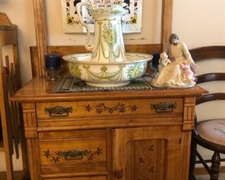 Antique wash basin 