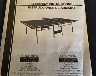 Like new ping pong table, foldable, assembled