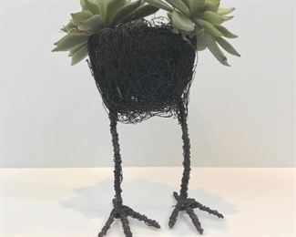 Succulent pedestal planter