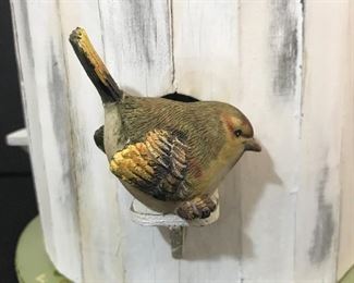 Bird figurine