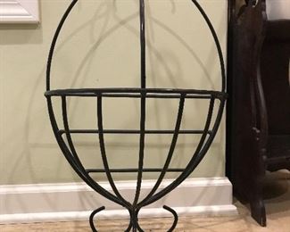 Wrought iron planter