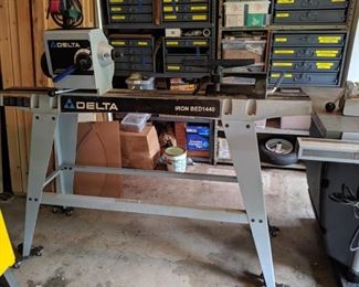 DELTA IRON BED 1440 Wood Lathe