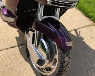 1996 Honda GoldWing 1500 Aspencade Motorcycle Runs great , new brakes 30k miles
asking $3800 OBO
CALL 630-290-3825 ask for Sonny
CASH ONLY no trades no checks please