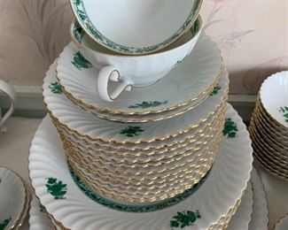 Kaiser Schobrunn China Set