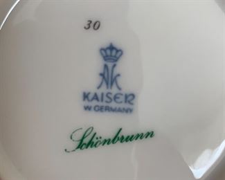 Kaiser Schobrunn China Set