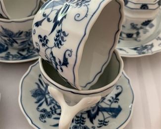 Blue Danube Dishes (Blue Onion)