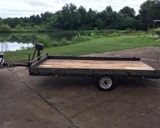 12x5 Trailer with new floor boards