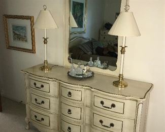 French provincial dresser w/ mirror