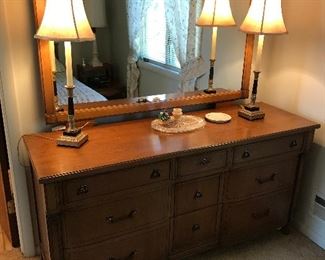 Double bed, dresser and dresser w/ mirror