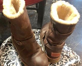 Genuine UGG Waterproof, Lambskin Lined Boots