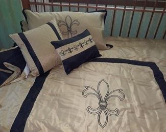 Fleur de Lis King Size Bedding