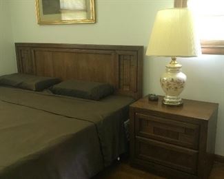 King Size MCM bedroom set, bed, night stand, dresser/armoire, double dresser with mirror