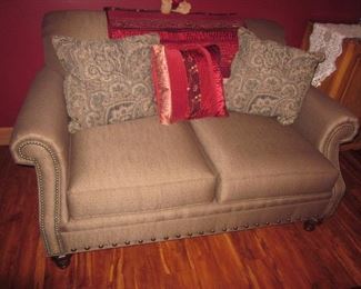Raymour & Flanigan Living Room Suite & More