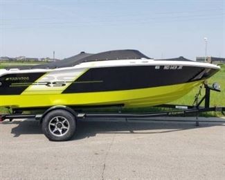 Upgraded 2014 Four Winns Horizon H190 RS 260 HP, 5.0 Liter 19' Boat with Matching Trailer