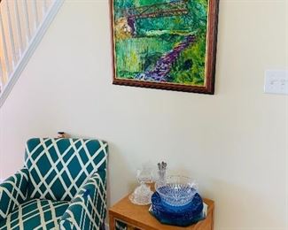 Chair has been sold on presale, if you would like to take advantage of presales, Like my business page on fb Angela’s Stuff and click on the estate sale link.