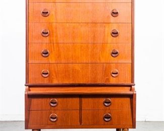 Danish modern teak Highboy - 9 drawer