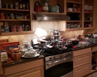 packed kitchen