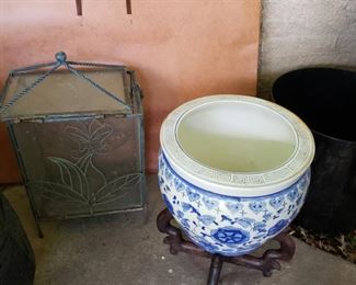 lots of flower pots, gardening supply