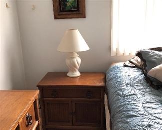 Night stand 
