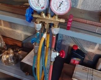 Pressure Testing Gauges