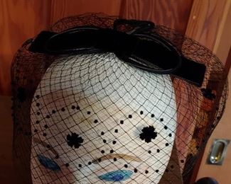 Ladies Veils/Hats