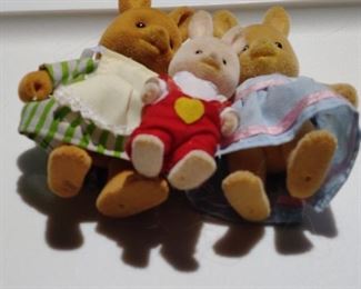 Maple Town Calico Bunnies