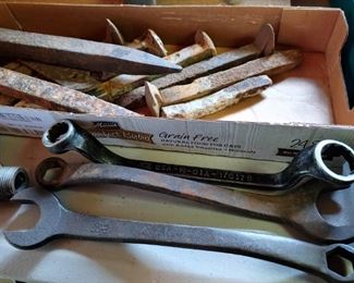Old Ford Wrenches