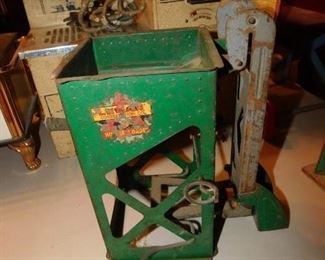 Old Tin Litho Load/Dump Toy