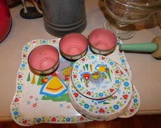 Tin Litho Childrens Serving Set
