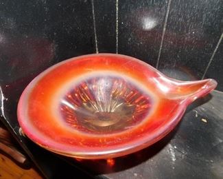 Large Amberina Glass Ashtray