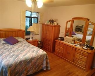 Modern oak bedroom suite