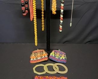 Costume Jewelry - Vintage Colors https://ctbids.com/#!/description/share/171890