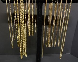 Goldtone necklaces https://ctbids.com/#!/description/share/171911