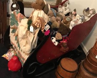 Sleigh , Boyd’s bears and a few others , strawberry vintage shortcake toys , old Christmas quilt