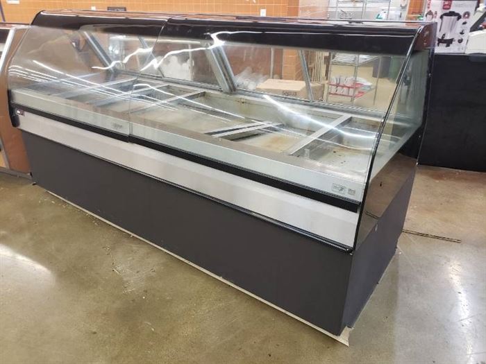 BKI 8 foot heated deli case
