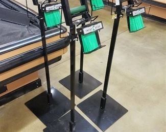(4) twist ease bag stands