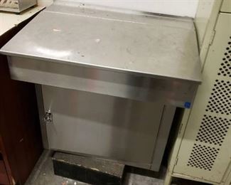 stainless warehouse counter