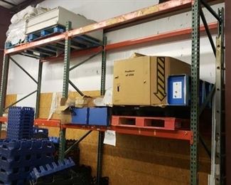 2 Sections pallet racking