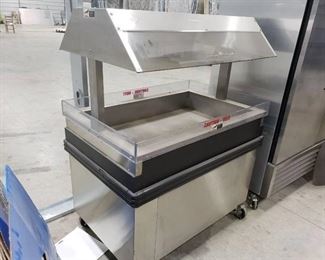 BKI heated deli case
