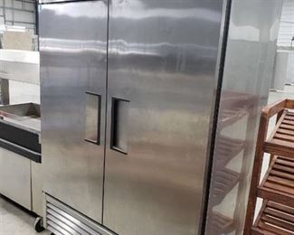 True T-49 2 door cooler