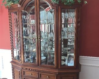 Lexington Dining Room Set