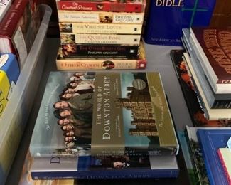 Tons Of Great Books
Downton Abbey 