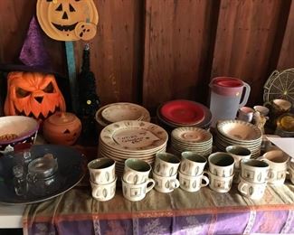 Dishes Service for 14