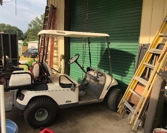 Golf cart