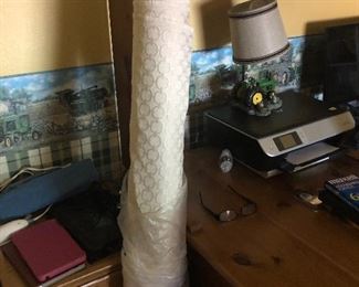 Decorator bolt fabric